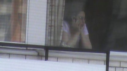 Сестрата хвърли играчка в путката на секс порно българско пациента