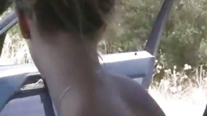 Палави руски мацка дразни путката себе си българско порно безплатно