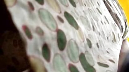 Закръглена български секс български секс MILF страпон развълнува Манда на леглото