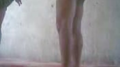 Секси бюст милф български sex даде възрастен мъж