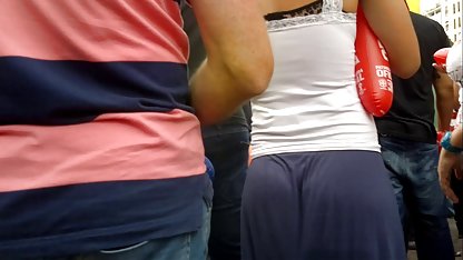 Две млади лесбийски приятелки вагинално с български sex юмрук