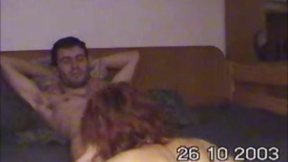 Лесбийски фетиш за българско тийн порно крака ближе крака близо до огъня